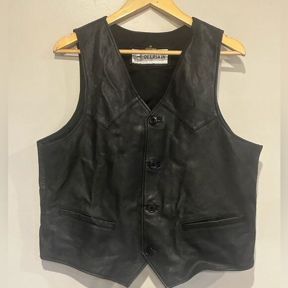 Black Leather Vest with V-Neck and Timeless Style - Picture 1 of 5